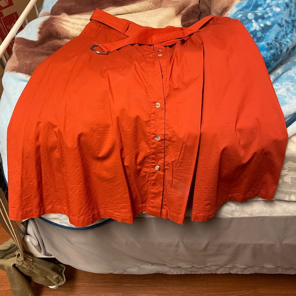 Button down skirt with Pockets!